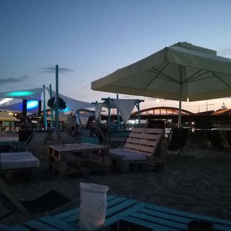 ורוצלב Apartament Nad Odra Z Tarasem מראה חיצוני תמונה